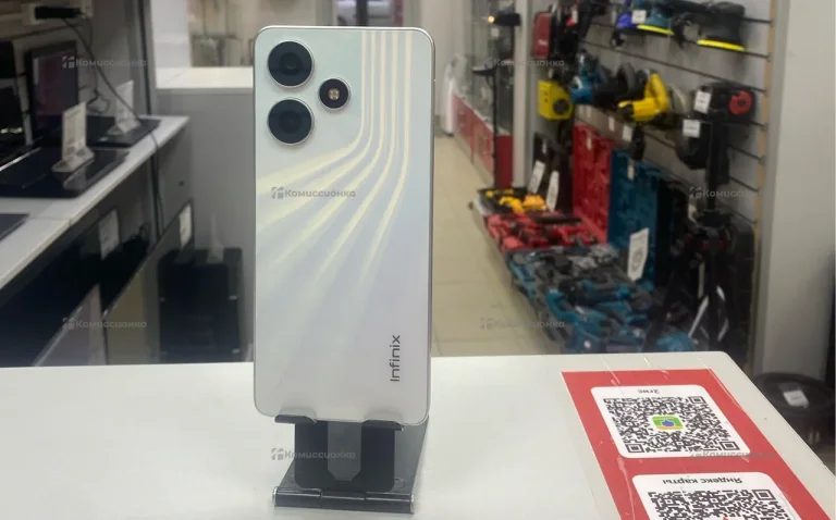 Infinix Hot 30 4/128 ГБ