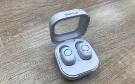 Наушники  белые