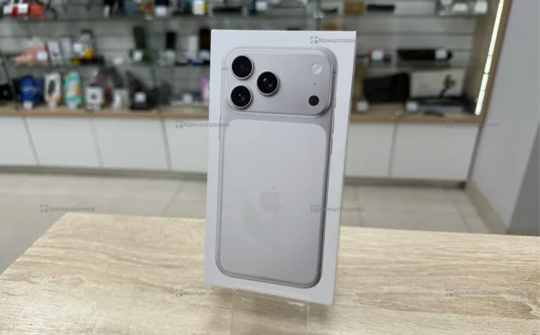 Apple iPhone 17 Pro Max 12/256 ГБ eSIM новый