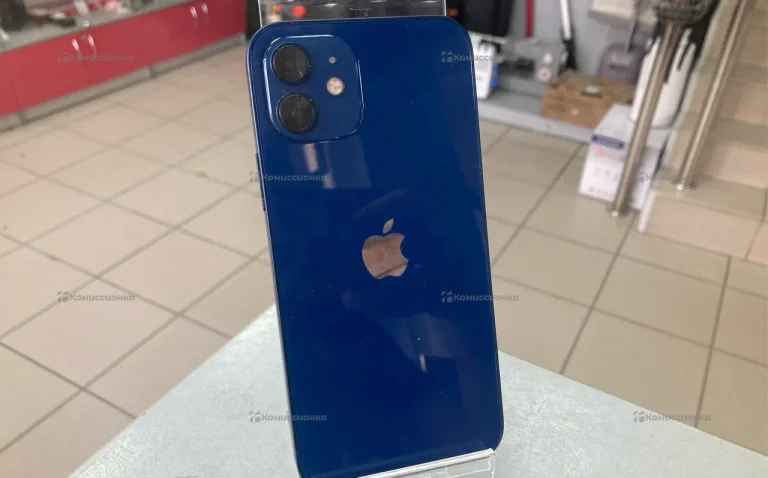 Apple iPhone 11 4/64 ГБ