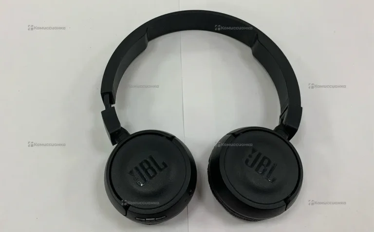 Наушники JBL черные