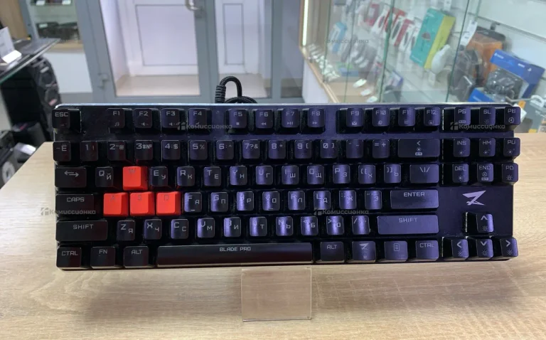 Клавиатура blade pro