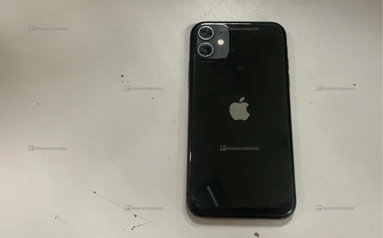 Apple iPhone 11 4/64 ГБ