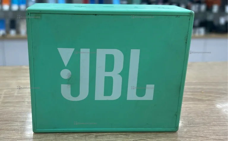 Колонка  JBl go2