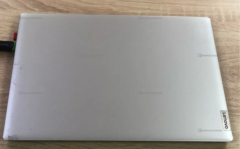 Ноутбук Lenovo