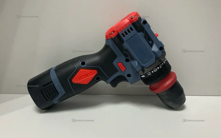 Шуруповерт SOLID 18V