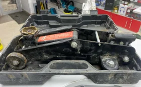 Купить домкрат подкатной gigant 2t б/у , в Уфа Цена:1990рублей