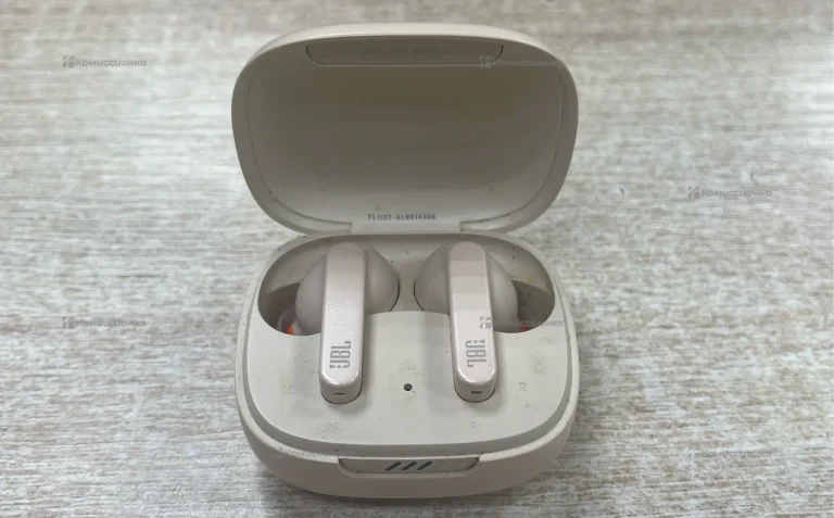 Наушники  JBL LIVE PRO+ TWS