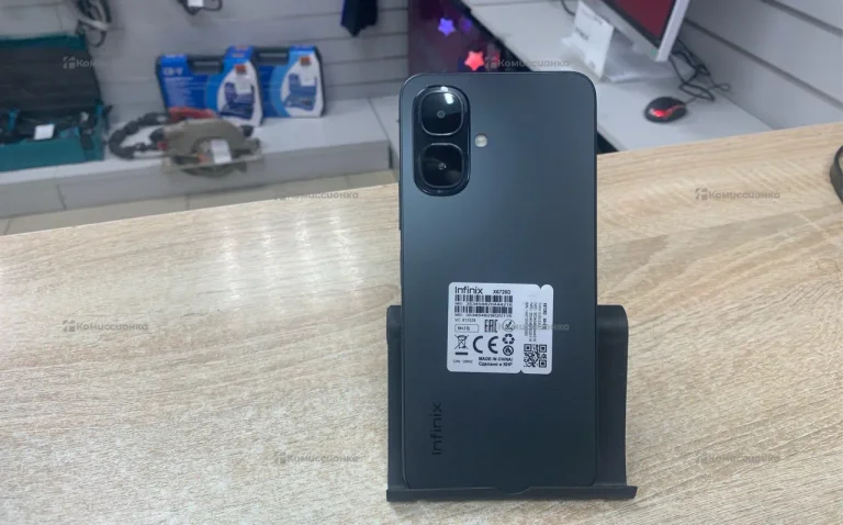 Infinix SMART 10 3/64 ГБ