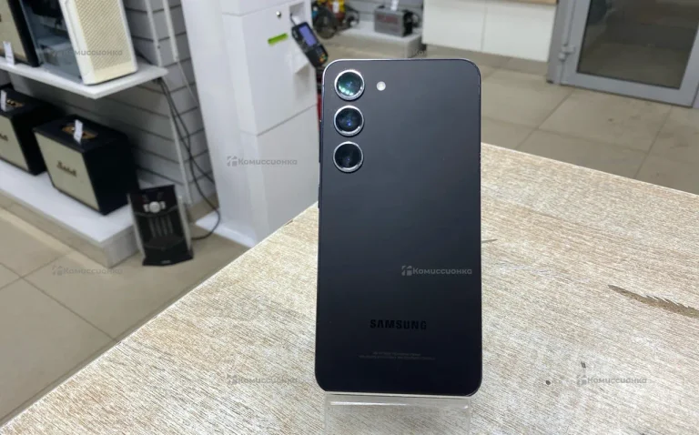 Samsung Galaxy S23 8/128 ГБ