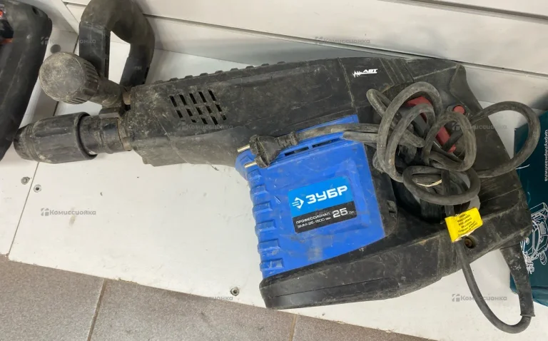 Отбойный молоток Зубр ЗПМ-25-1500