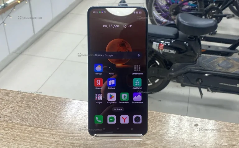 Realme 12 8/512 ГБ