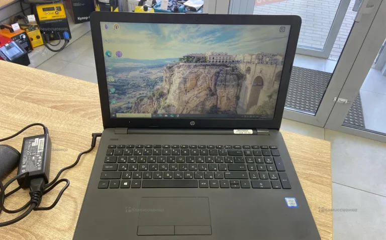 Ноутбук  hp 250 g6