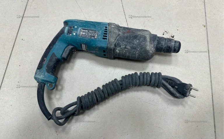 Перфоратор makita HR2470