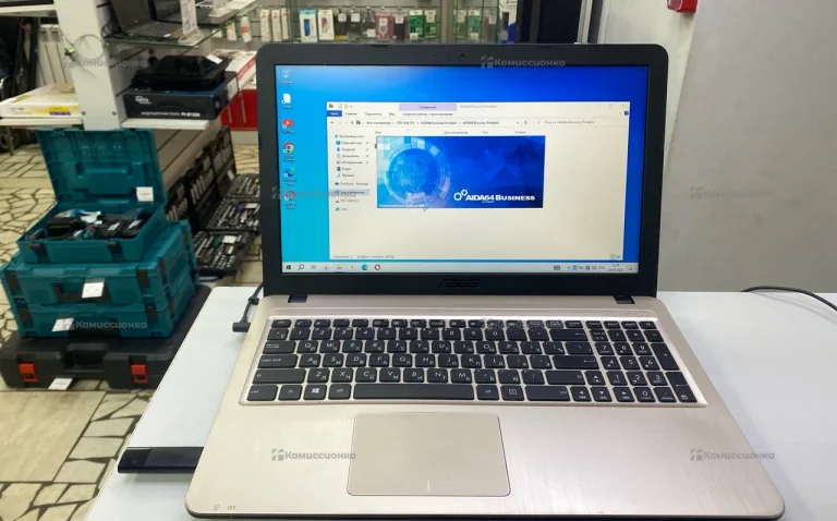 Ноутбук  ASUs C540