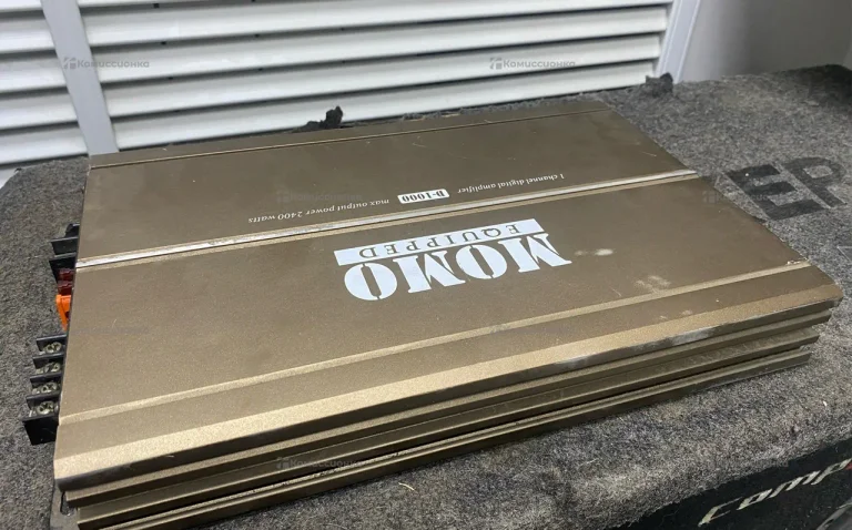 Усилитель  MOMO EQUIPPED D-100 2400W