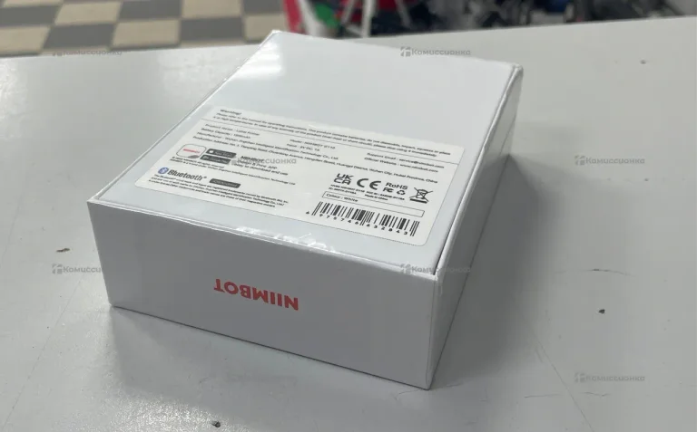 Принтер для наклеек niimbot d110