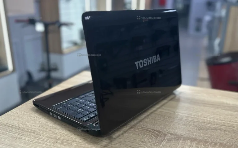 Ноутбук  Toshiba