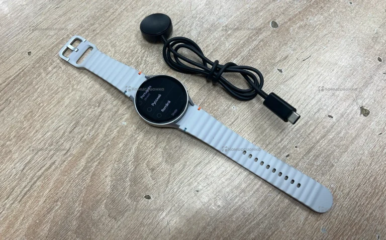 Часы  Samsung Galaxy Watch 7 44MM