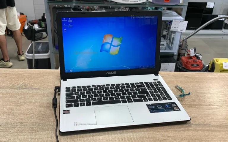 Ноутбук Asus X501U