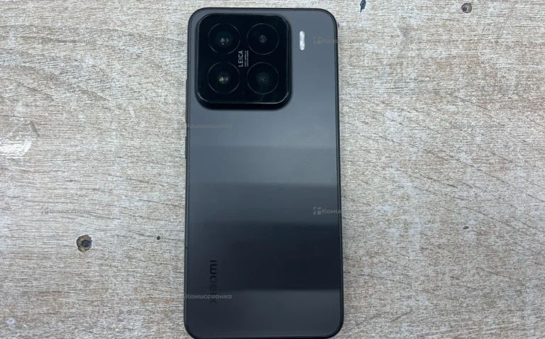 Xiaomi 15 12/256 ГБ