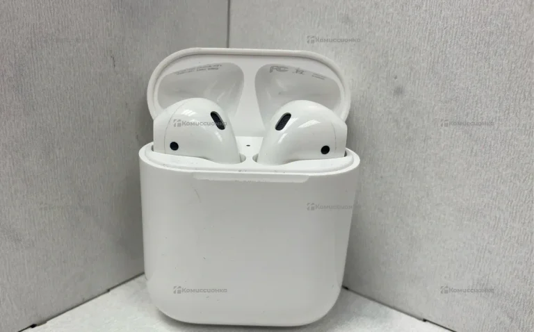 Наушники AirPods