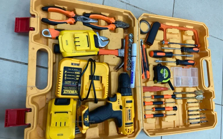 Дрель шуруповерт реплика Dewalt