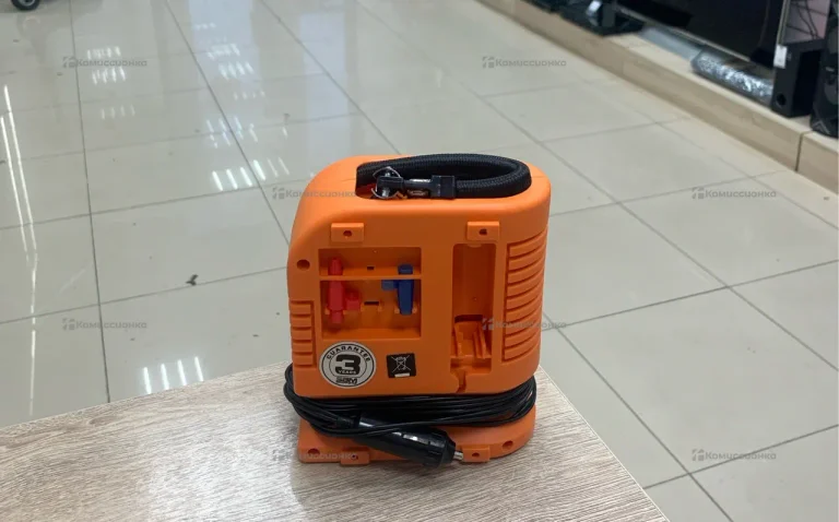 Компрессор автомобильный Defort DCC-251N