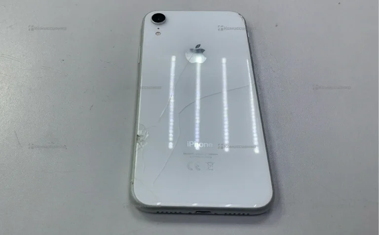 Apple iPhone XR 3/64 ГБ