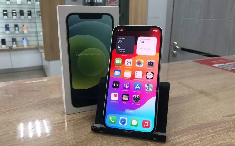 Apple iPhone 12 4/64 ГБ