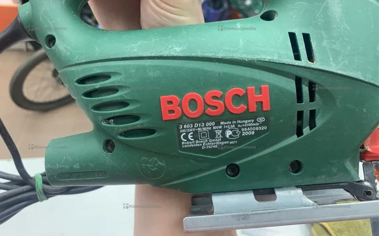 Электролобзик Bosch PST 650