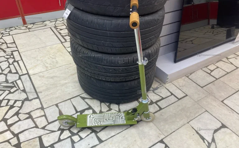 Самокат снегокат детский