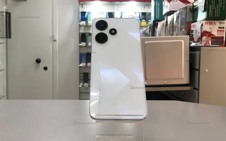 Infinix Hot 30i 4/64 ГБ
