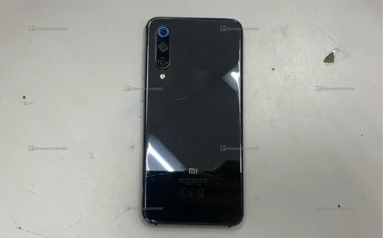 Xiaomi Mi 9 SE 6/128 ГБ