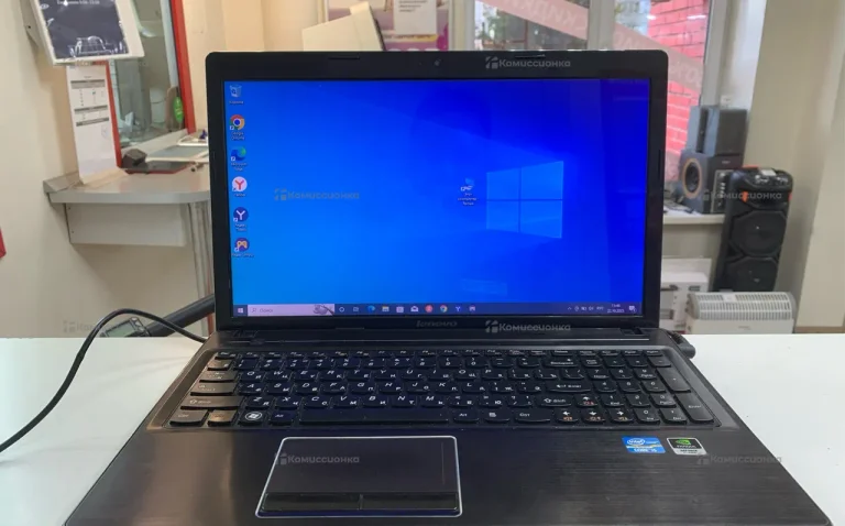 Ноутбук  Lenovo