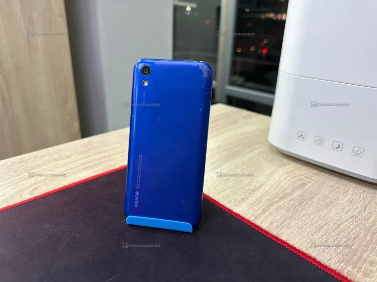 Honor 8s