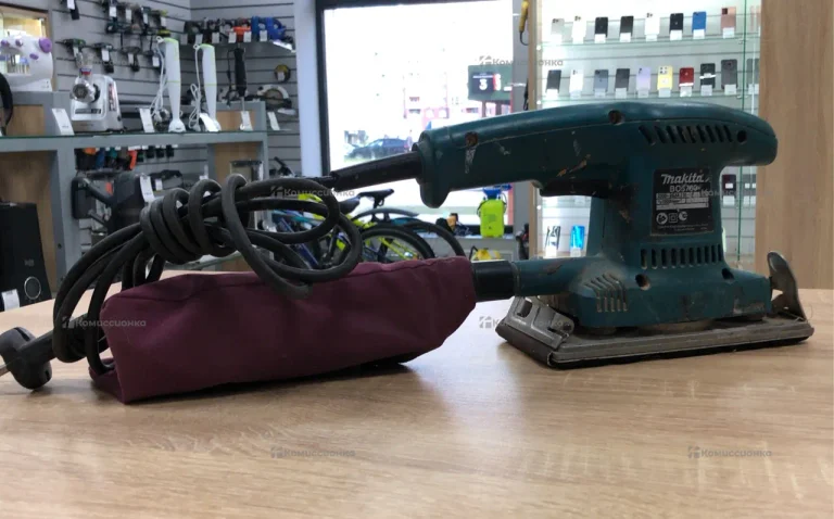 Плоскошлифовальная машина makita BO3700