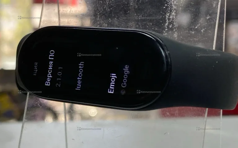 Часы  Xiaomi Band 7