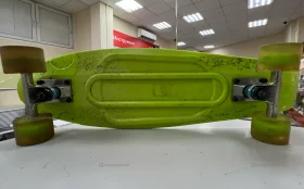 Скейтборд зеленый