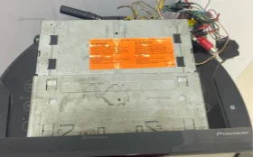 Автомагнитола  pioneer AVH-X7500BT