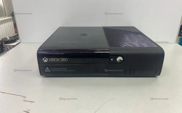Приставка Xbox 360