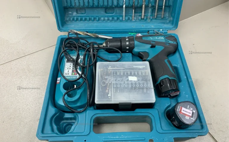 Дрель-шуруповерт makita HP330D