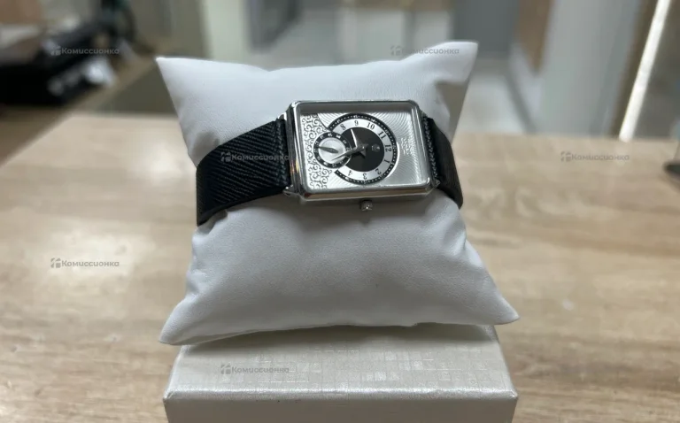 Часы женские УЧЗ