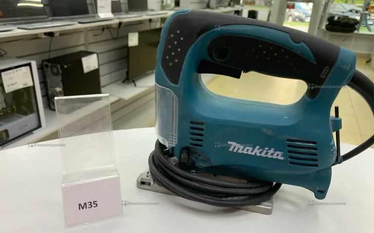 элекьролобзик makita 4329