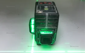 Купить Лазерный уровень черный 12 линий б/у , в Москва и область Цена:900рублей