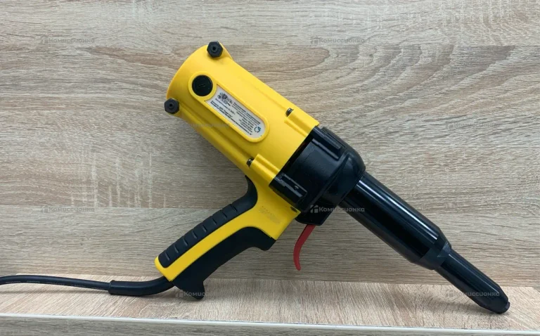 Заклепочник Skytools SK 1006