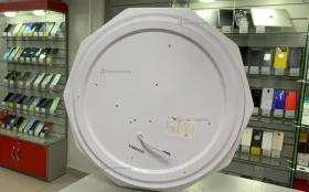 Купить плафон leek 60Bt б/у , в Самара Цена:890рублей