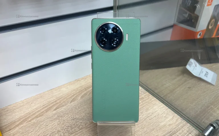 Tecno Spark 20 Pro+ 8/256 ГБ