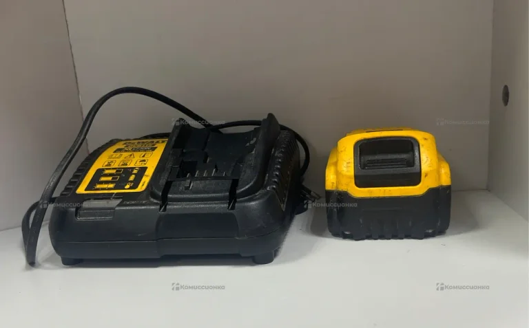 Аккумулятор DeWALT DCB115