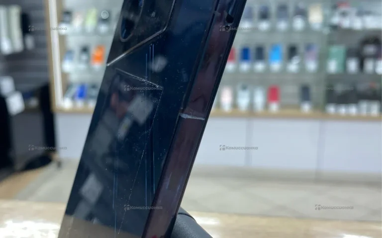 Tecno Pova 5 8/256 ГБ